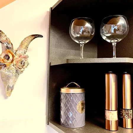 Cottbus-apartments - Apricot I Privat I Wifi I Kueche I Balkon アパート コットブス