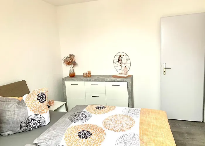 Cottbus-apartments - Apricot I Privat I Wifi I Kueche I Balkon * Cottbus