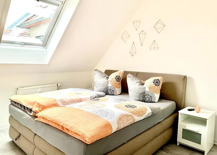 Cottbus-apartments - Apricot I Privat I Wifi I Kueche I Balkon * Cottbus